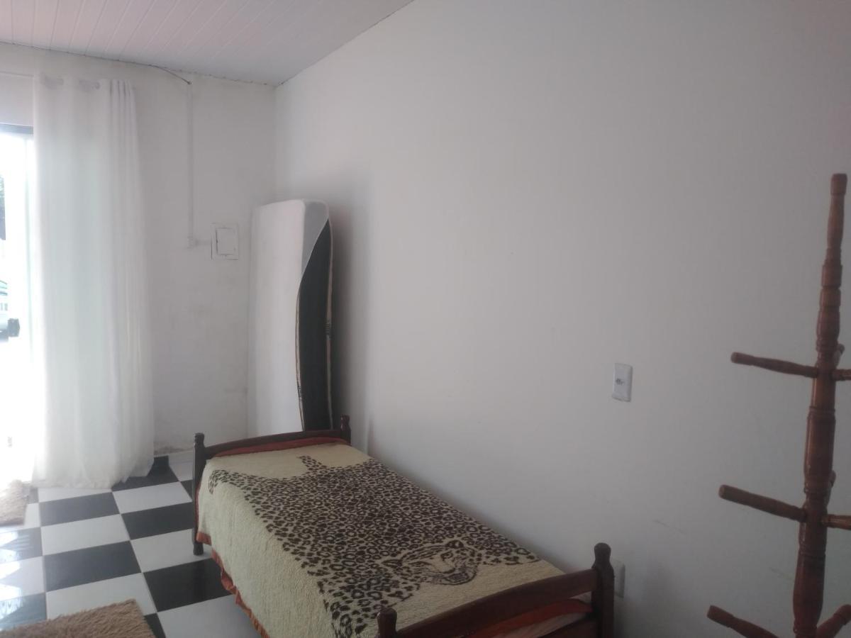 Apartament Quarto Individual Independente Lado Praca Central De Chapada Chapada dos Guimarães Zewnętrze zdjęcie